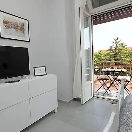 San Maurizio Otel *